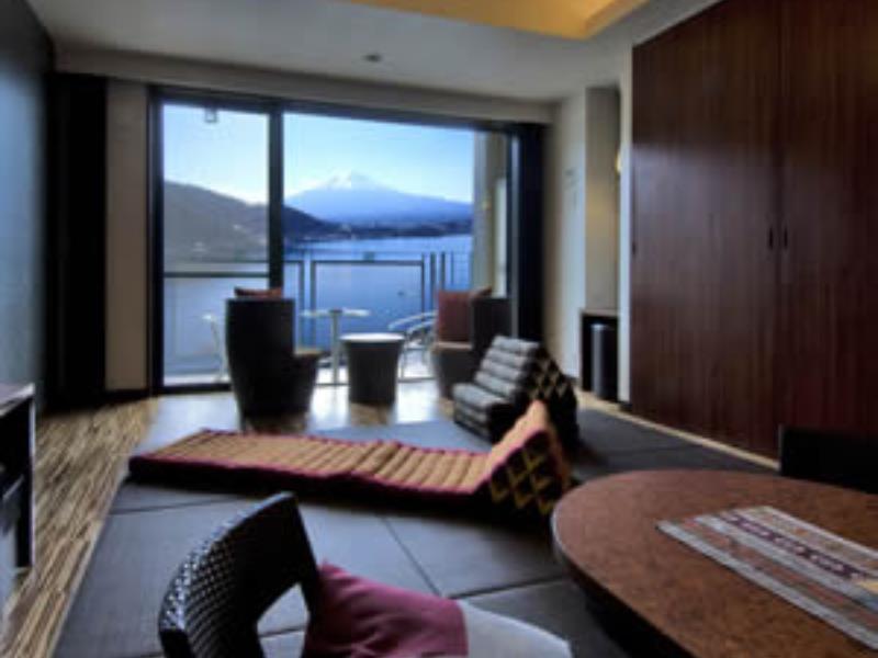 Kaze No Terrace Kukuna Hotel Fujikawaguchiko Buitenkant foto